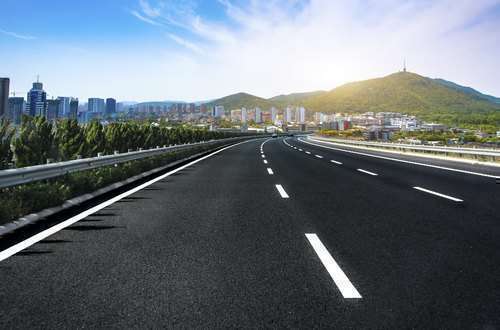  White Reflective  Road marking  Paint Manufacturers in Himachal Pradesh